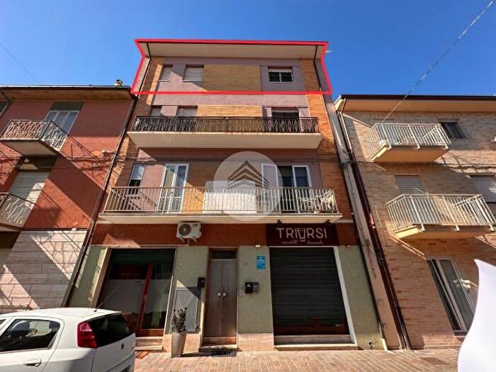 Appartamento trilocale in vendita in Via Principe Umberto, Porto SantElpidio