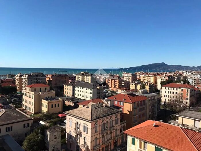 Appartamento bilocale in vendita in Via Riboli, Lavagna