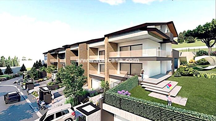 Appartamento quadrilocale in vendita in Via Tribulina, Scanzorosciate