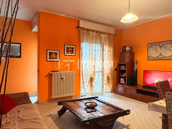 Appartamento trilocale in vendita in Via XXIV Maggio, Vittuone