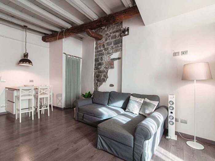 Appartamento monolocale in affitto in Via Pietro Boldoni, Centro Storico, Como