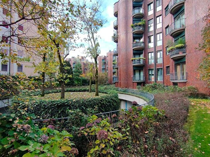 Appartamento trilocale in affitto in Borghi, Como