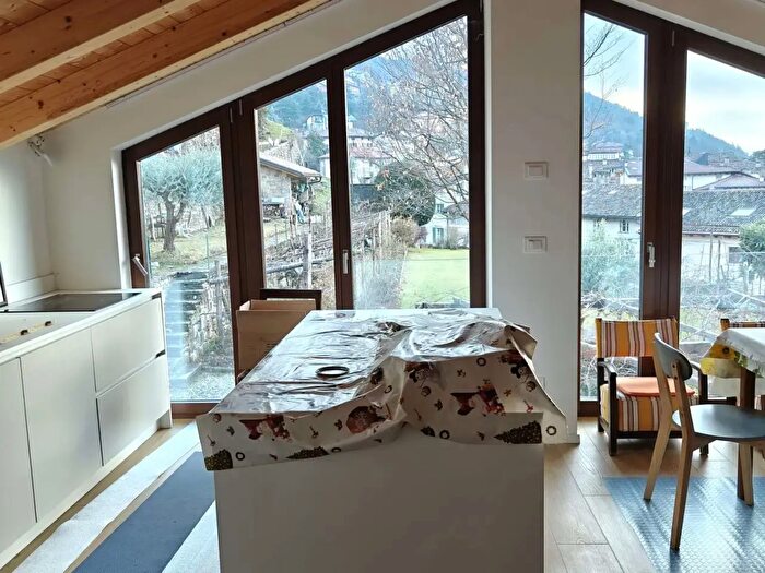 Appartamento trilocale in affitto in Piazza Podesta, Rovereto