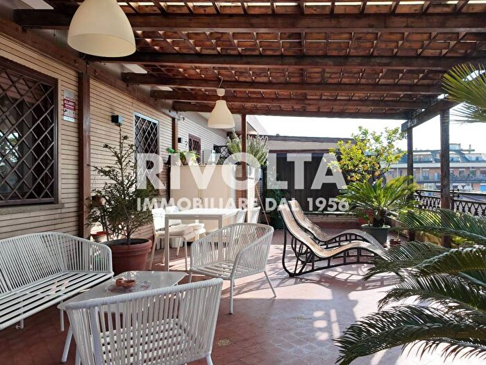 Appartamento trilocale in affitto in Via Bevagna, Fleming, Roma