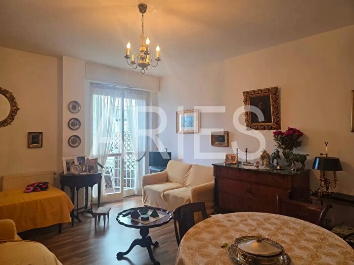 Appartamento trilocale in vendita in Via Vodice, Roma