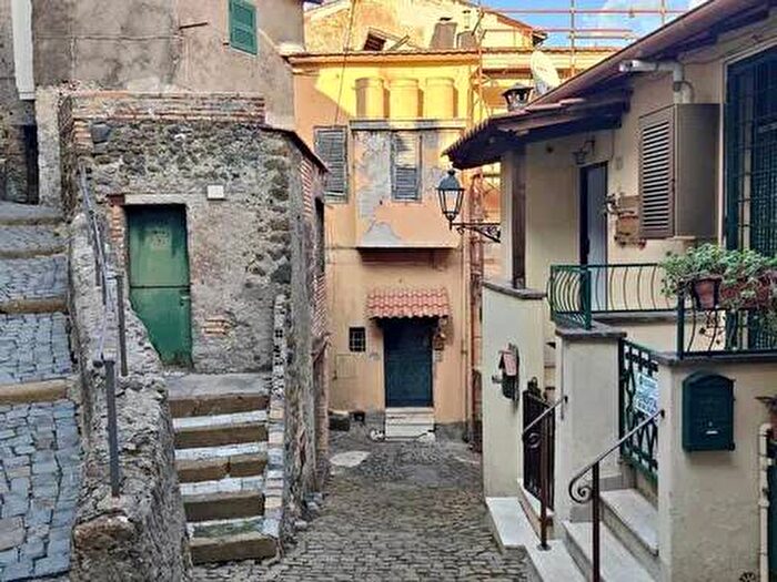Appartamento monolocale in affitto in Via Degli Artisti, Montecompatri, Monte Compatri