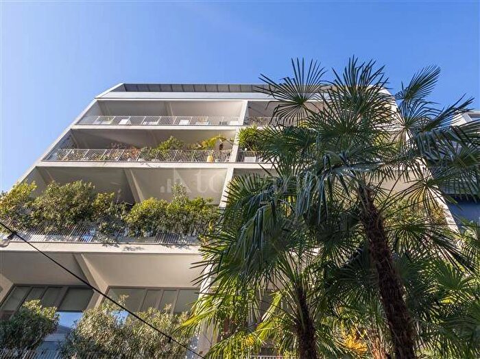 Casa quadrilocale in affitto in Via Privata Flumendosa, Crescenzago, Milano