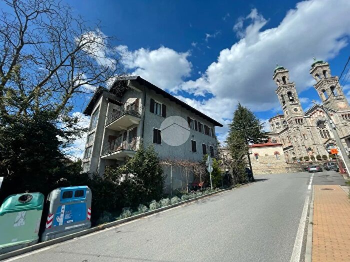 Appartamento quadrilocale in vendita in Via Trento, Giaveno