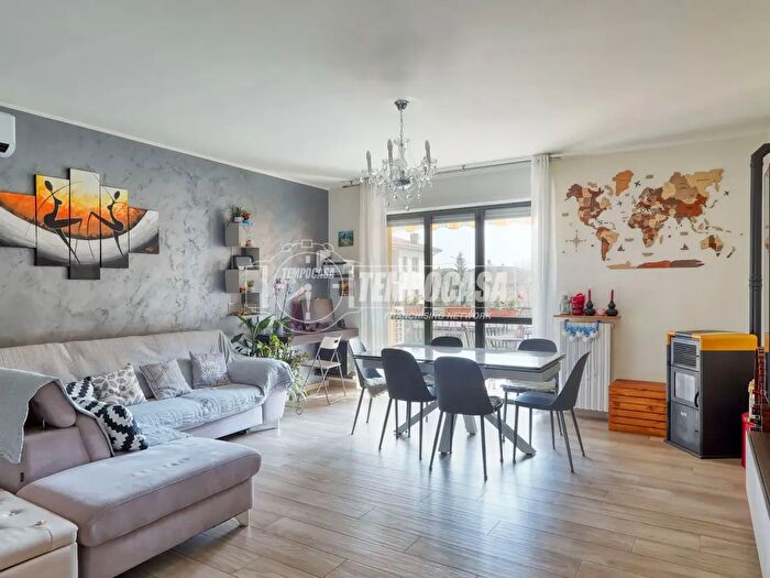 Appartamento quadrilocale in vendita in Induno Olona