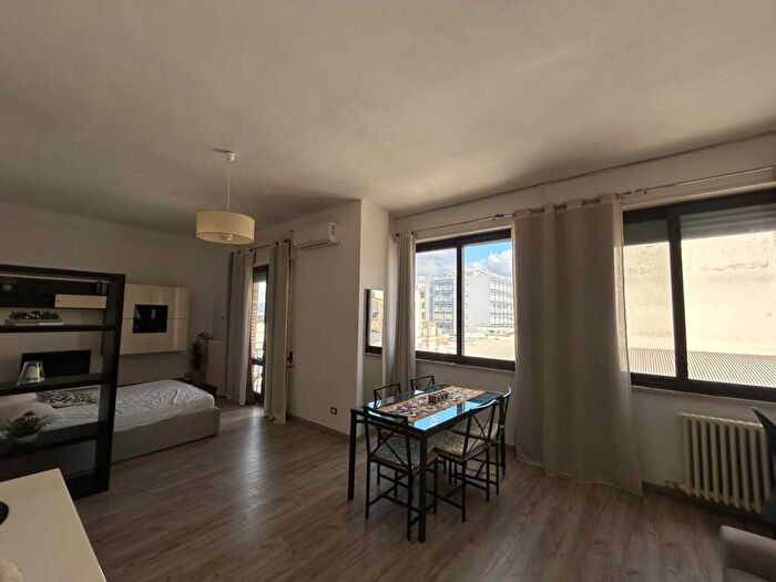 Appartamento quadrilocale in affitto in Via Fabio Filzi, Mazzini, Lecce