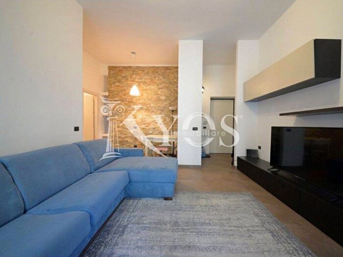 Appartamento trilocale in affitto in Viale Corsica, Porta Vittoria, Milano