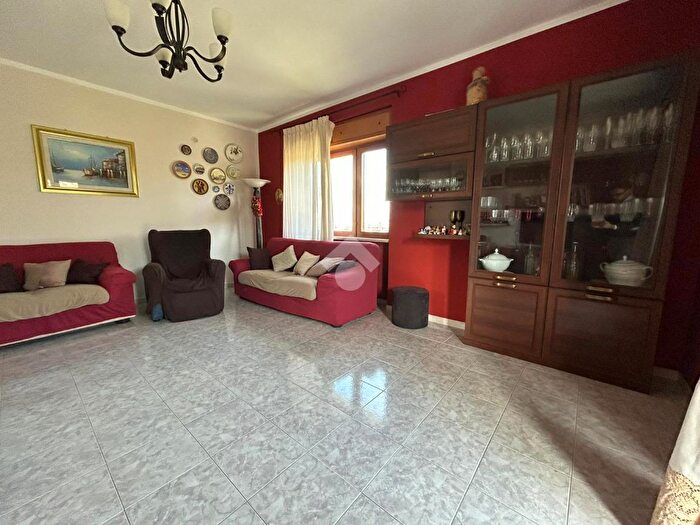 Appartamento quadrilocale in vendita in Via Gregorio La Manna, Cosenza