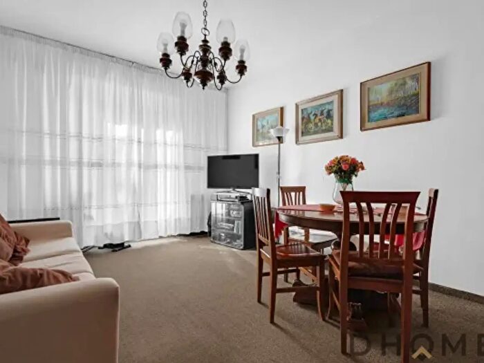 Appartamento trilocale in vendita in Via Alessandro Litta Modignani, Milano