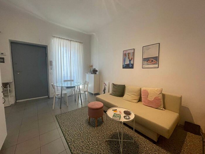 Appartamento bilocale in affitto in Via Cesare Balbo, Bocconi, Milano