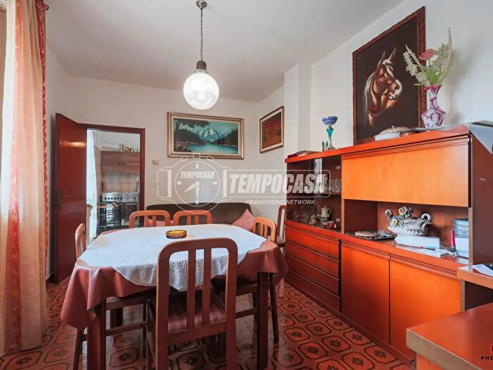 Appartamento con 5 locali in vendita in Viale Rossano, Riccione