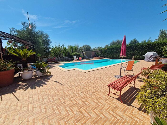 Casa trilocale in vendita in Contrada Schinosa, Trani