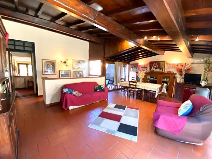 Casa con 5 locali in vendita in Montecatini Terme
