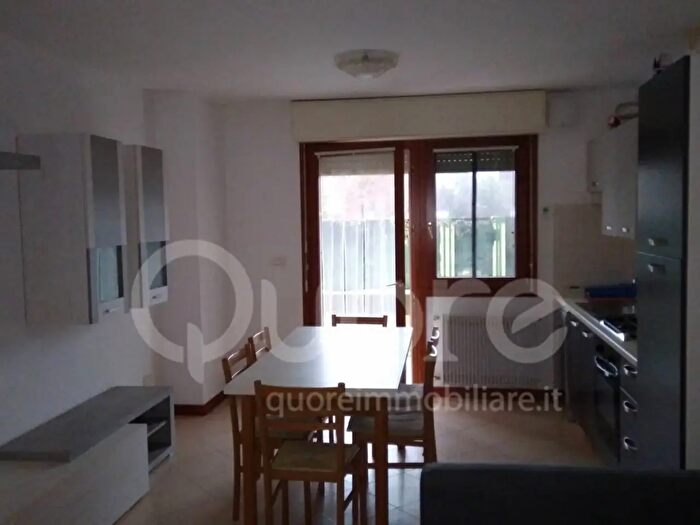 Appartamento trilocale in affitto in Via Pavia, Udine
