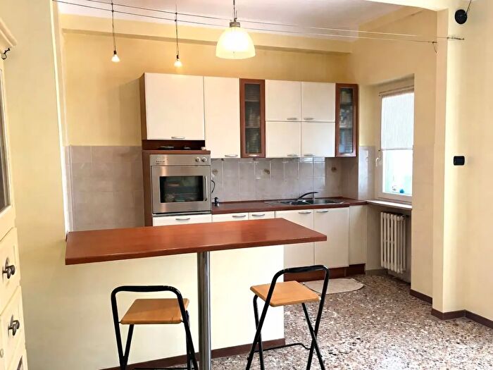 Appartamento quadrilocale in vendita in Viale Rimembranza, Vercelli