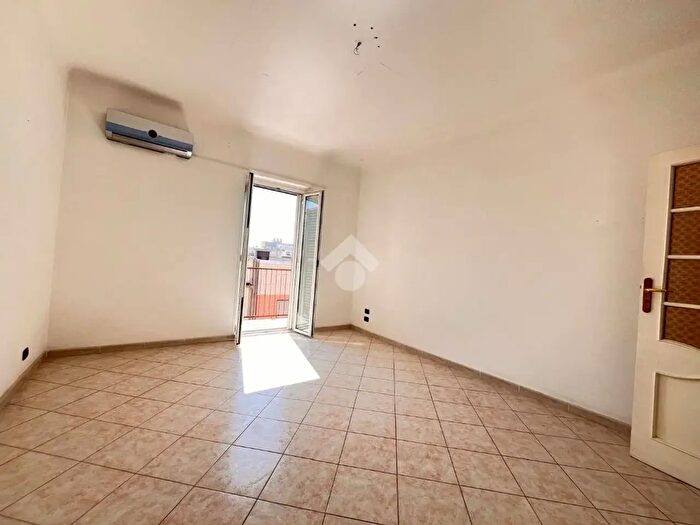 Appartamento bilocale in affitto in Via Salinella, Taranto