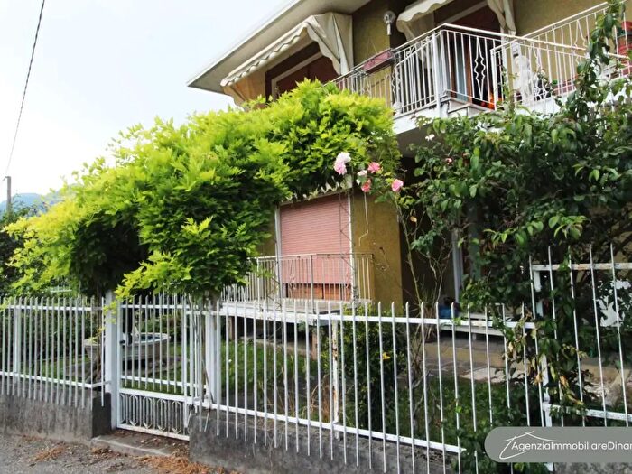 Casa con 5 locali in vendita in Segusino