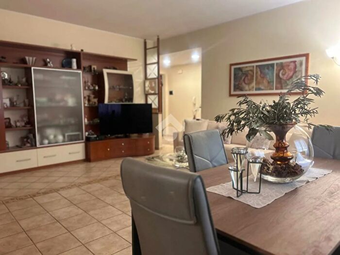 Appartamento trilocale in vendita in Piazza Somma E Abenante, CoriglianoRossano