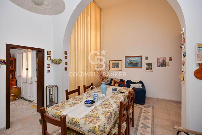 Casa quadrilocale in vendita in Via Mazzini, Cavallino