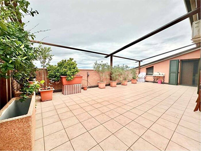 Casa quadrilocale in vendita in ATTICO con Ascensore e garage, Zona Industriale Casola Canina, Imola