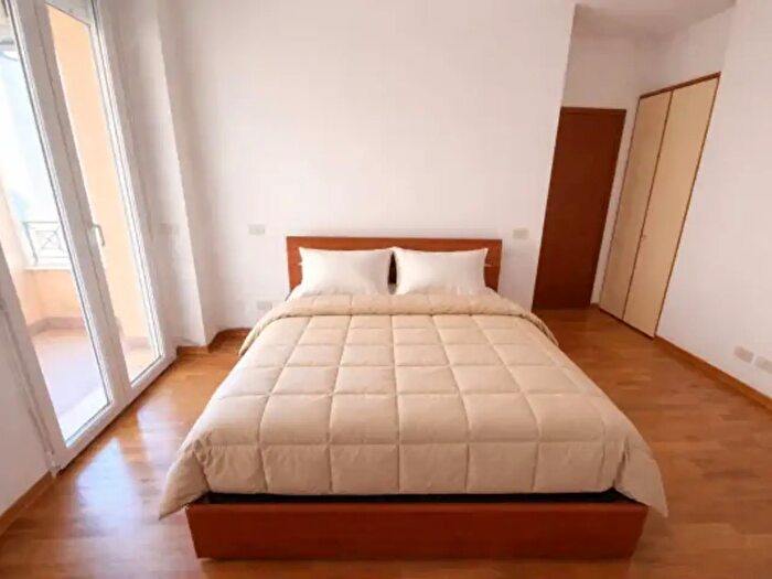 Appartamento trilocale in affitto in Viale Lungomare, Ravenna