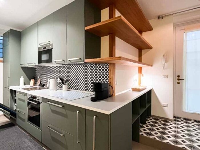 Appartamento bilocale in affitto in Via Domenico Scarlatti, Centrale, Milano