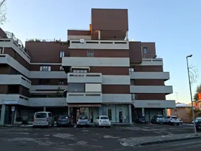 Appartamento con 5 locali in vendita in Via Claudia, Savignano Sul Panaro