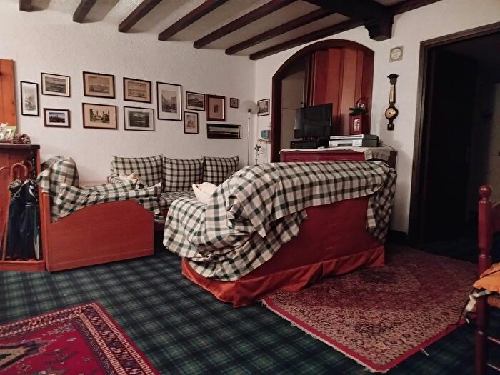 Appartamento trilocale in vendita in Via Fodestal, Pian Camuno