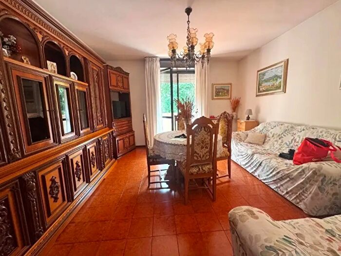 Appartamento trilocale in vendita in Via Morelli, Castellanza