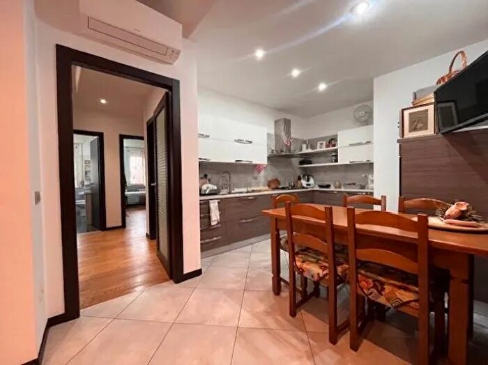 Appartamento con 5 locali in vendita in Mantova