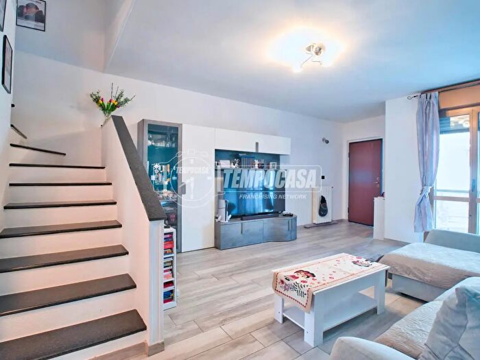 Casa quadrilocale in vendita in Via Rocciamelone, Vercelli