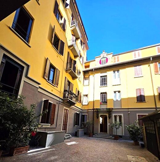 Appartamento trilocale in affitto in Corso Indipendenza, Indipendenza, Milano
