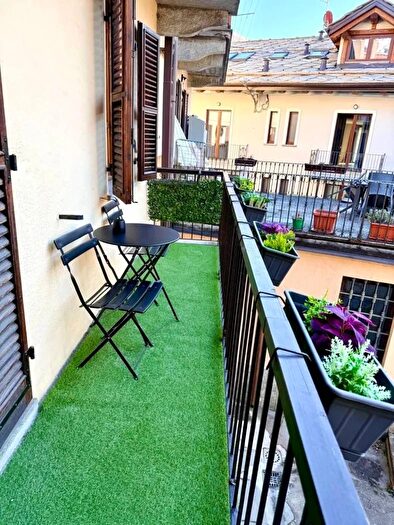 Case in Vendita e in Affitto - 3