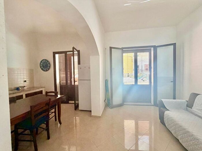 Appartamento bilocale in affitto in Via Santa Croce, Centro, Cinisi