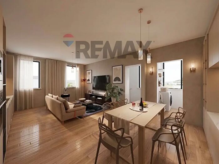 Casa con 8 locali in vendita in Via Livellato, Ceranesi