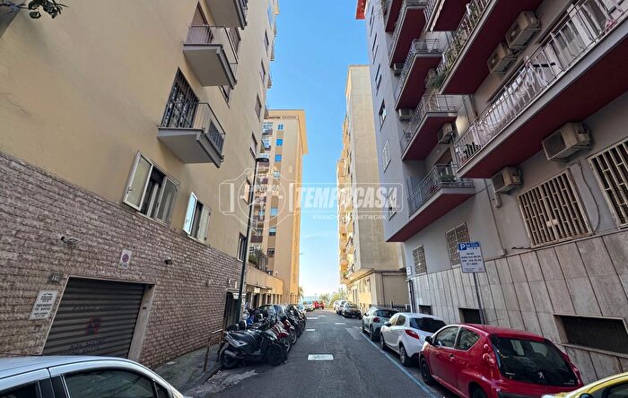 Appartamento quadrilocale in vendita in Via Rodolfo Falvo, Napoli