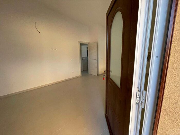 Casa trilocale in affitto in Via Lago di Varese, Fontane Bianche, Siracusa