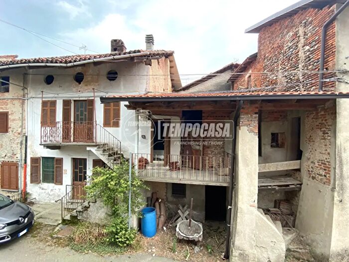 Casa quadrilocale in vendita in Cantone Terzoglio, Castelletto Cervo