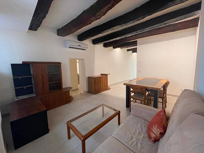 Appartamento trilocale in vendita in Via Frattini, Mantova