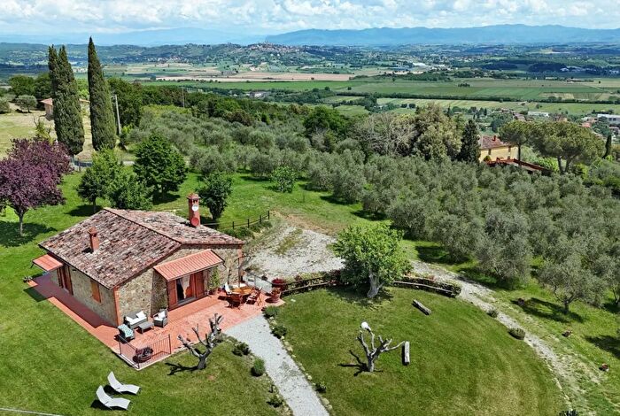 Casa in vendita in Sarteano