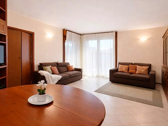 Appartamento trilocale in vendita in Cinisello Balsamo