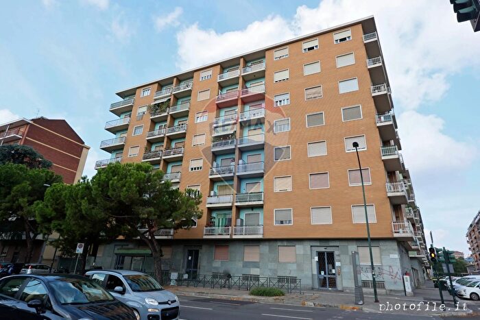 Appartamento trilocale in vendita in Via Pio VII, Torino