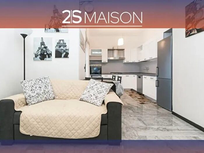 Appartamento con 5 locali in vendita in Via Terpi, Genova