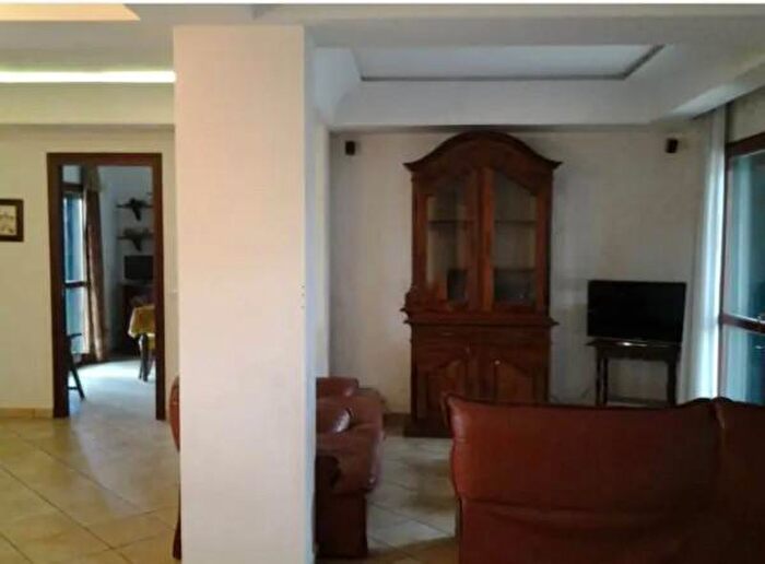 Casa con 6 locali in vendita in Via Mario Piacentini, Valmontone