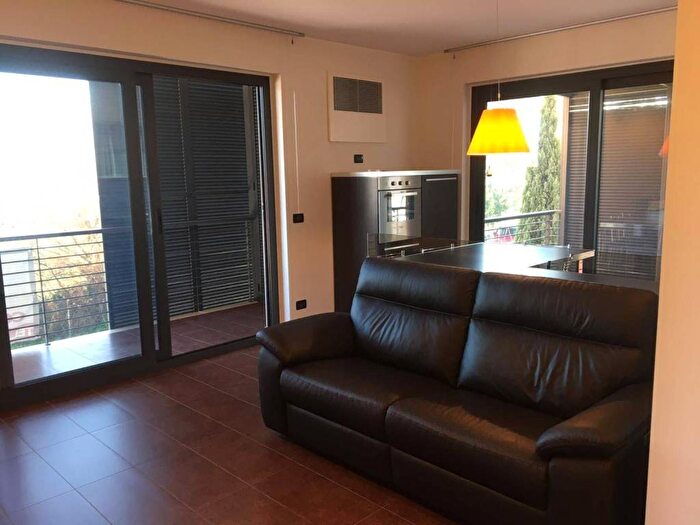Appartamento bilocale in affitto in Strada Comunale Piana, Tirino, Pescara