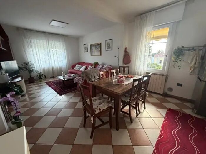Appartamento quadrilocale in vendita in Via Veneto, Mira